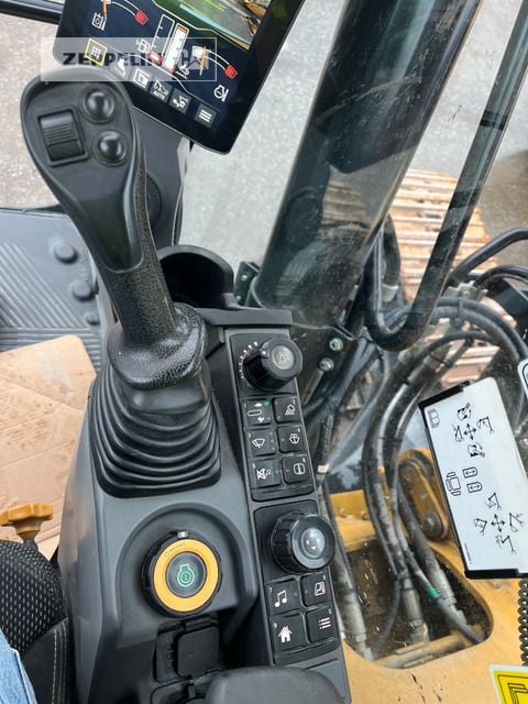 2020 Caterpillar 320-07D Crawler Excavator