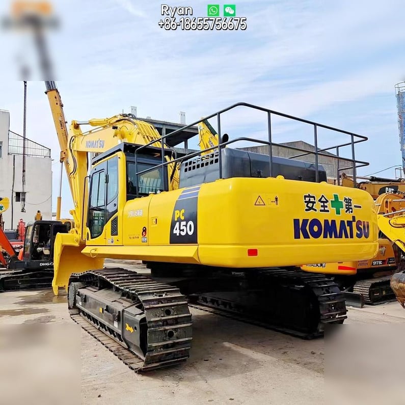 2019 Komatsu PC450-8 Crawler Excavator