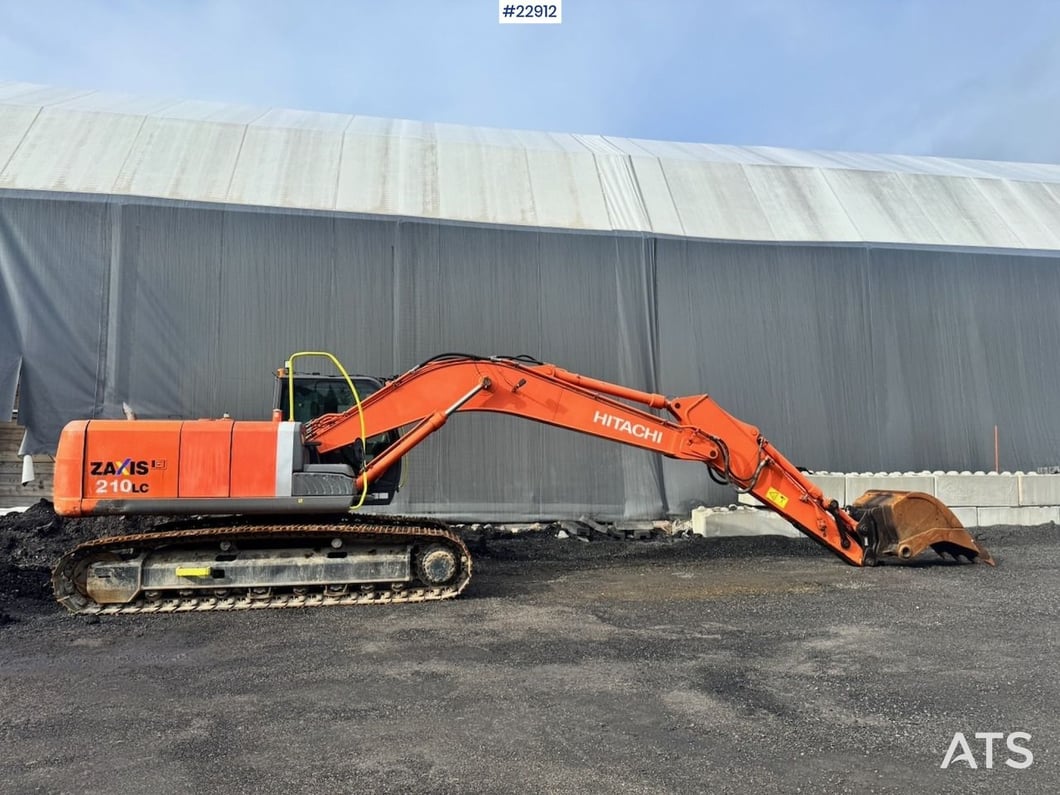 2008 Hitachi ZX210LC-3 Crawler Excavator