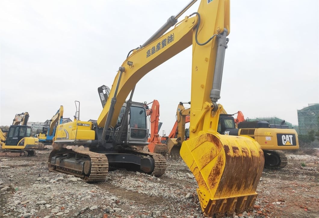 Kobelco SK350D Crawler Excavator