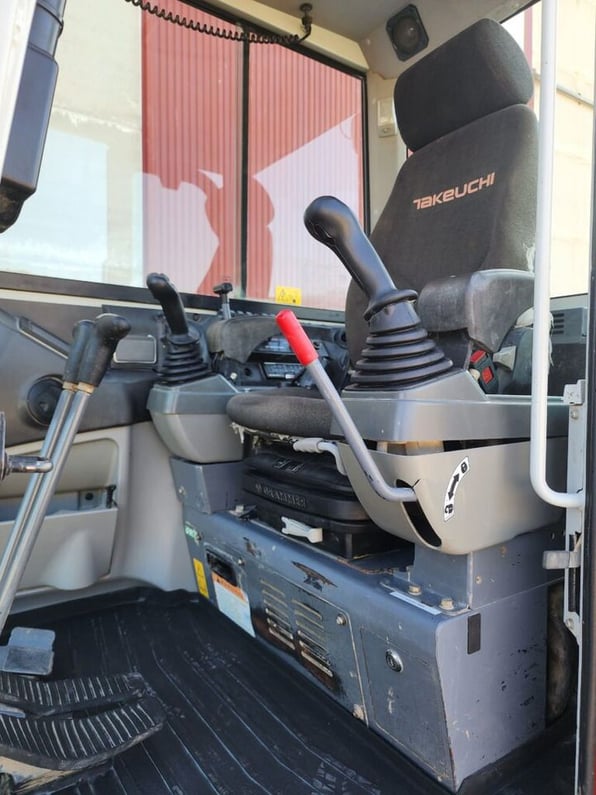2018 Takeuchi TB260 Mini Excavator
