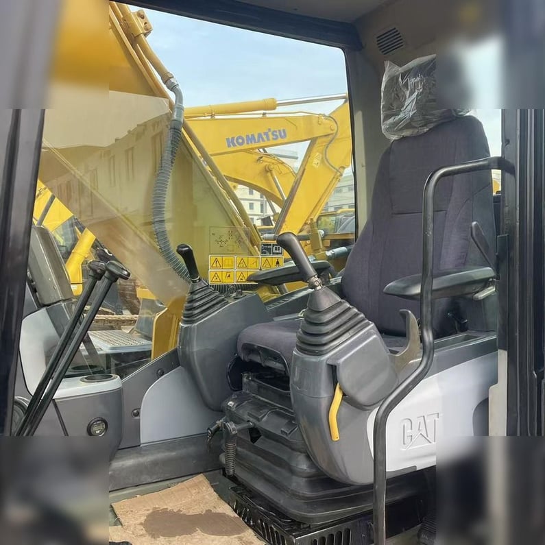 2024 Caterpillar 320D Crawler Excavator