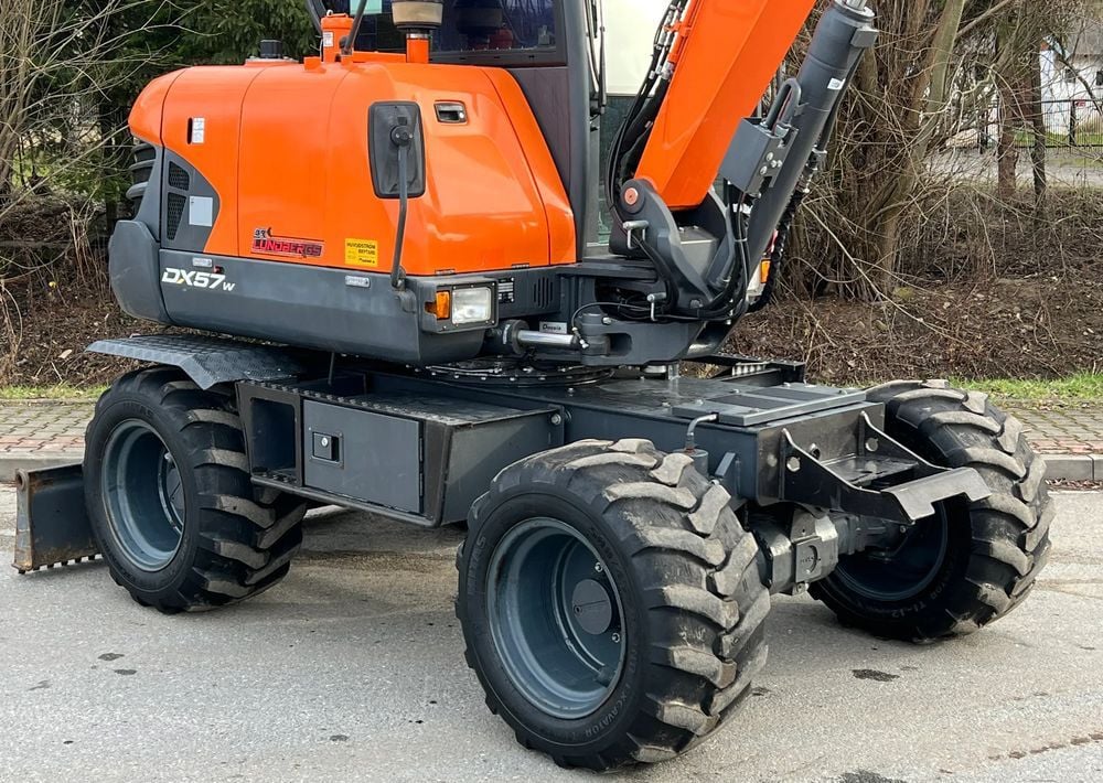2017 Doosan DX57W Wheel Excavator