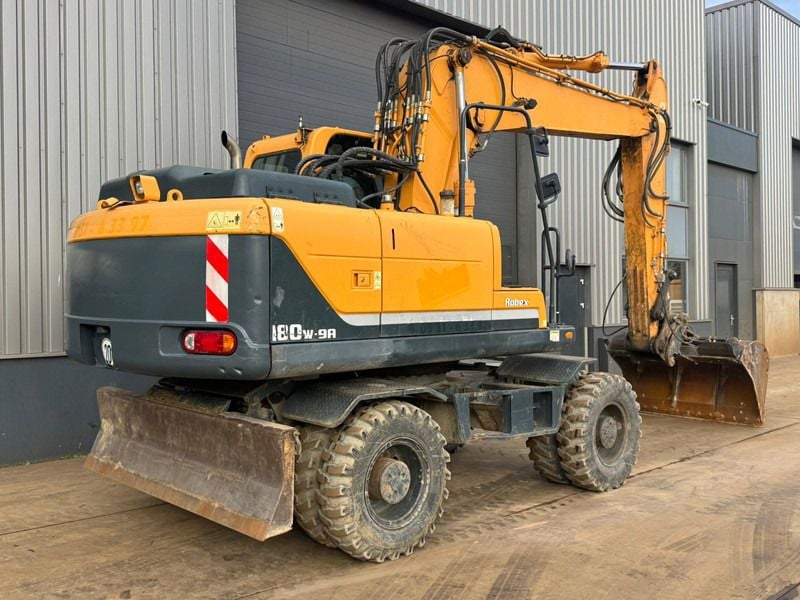 2015 Hyundai R180W-9A Wheel Excavator