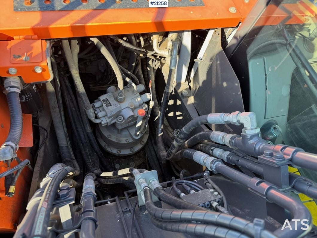 2018 Hitachi ZX190 LC-6