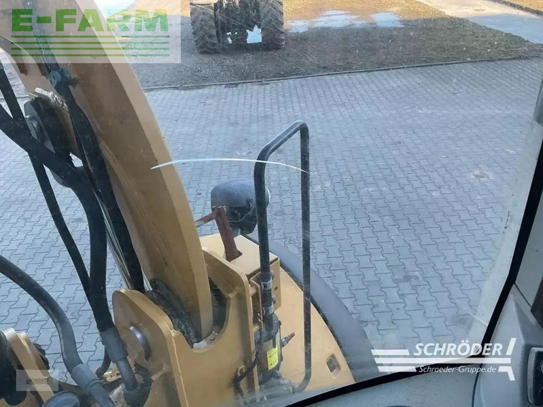 2018 Caterpillar 938M Mini Excavator