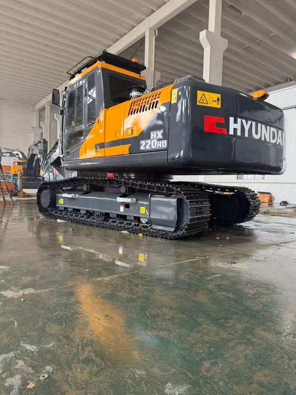 Hyundai HX220HD Crawler Excavator