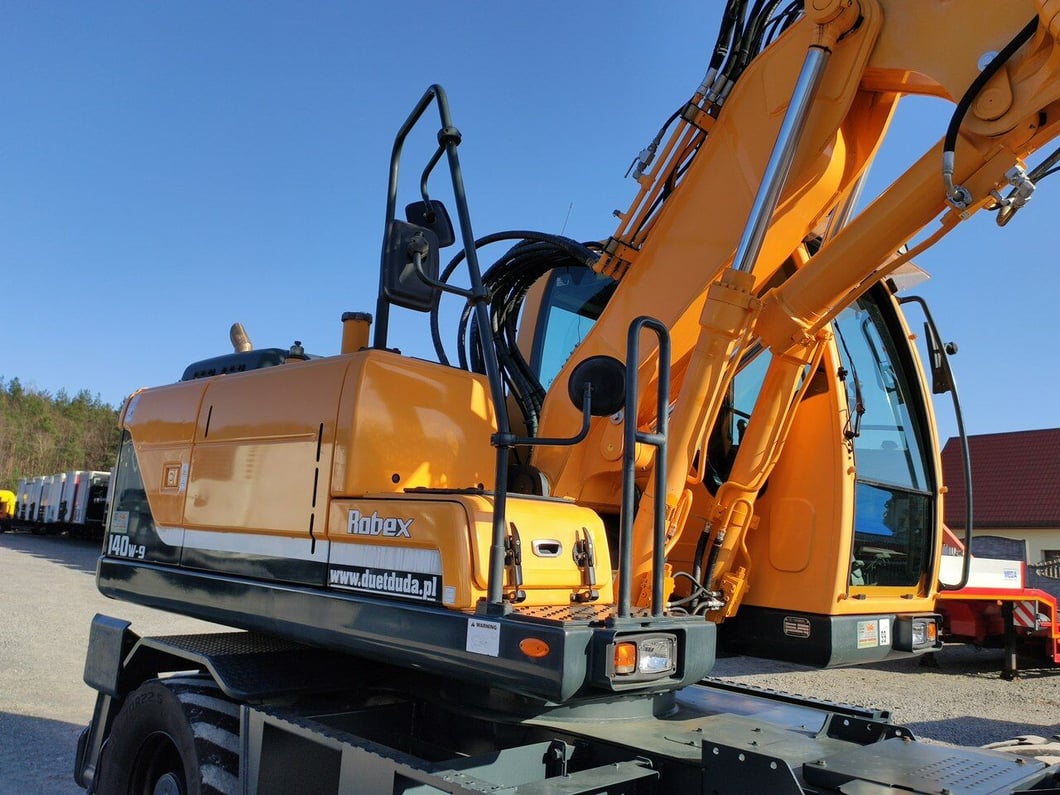 2014 Hyundai R140W-9 Wheel Excavator