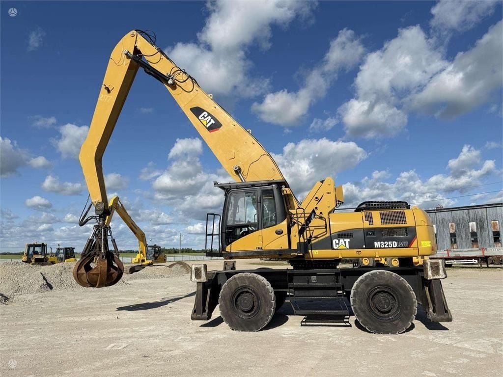 2010 Caterpillar 325DL Wheel Excavator