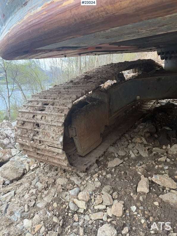 2011 Atlas 260LC Crawler Excavator