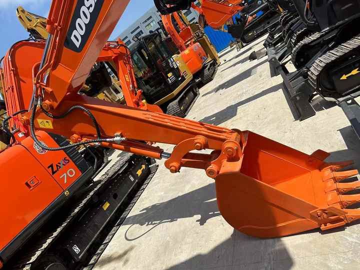 2022 Doosan DX55 Crawler Excavator
