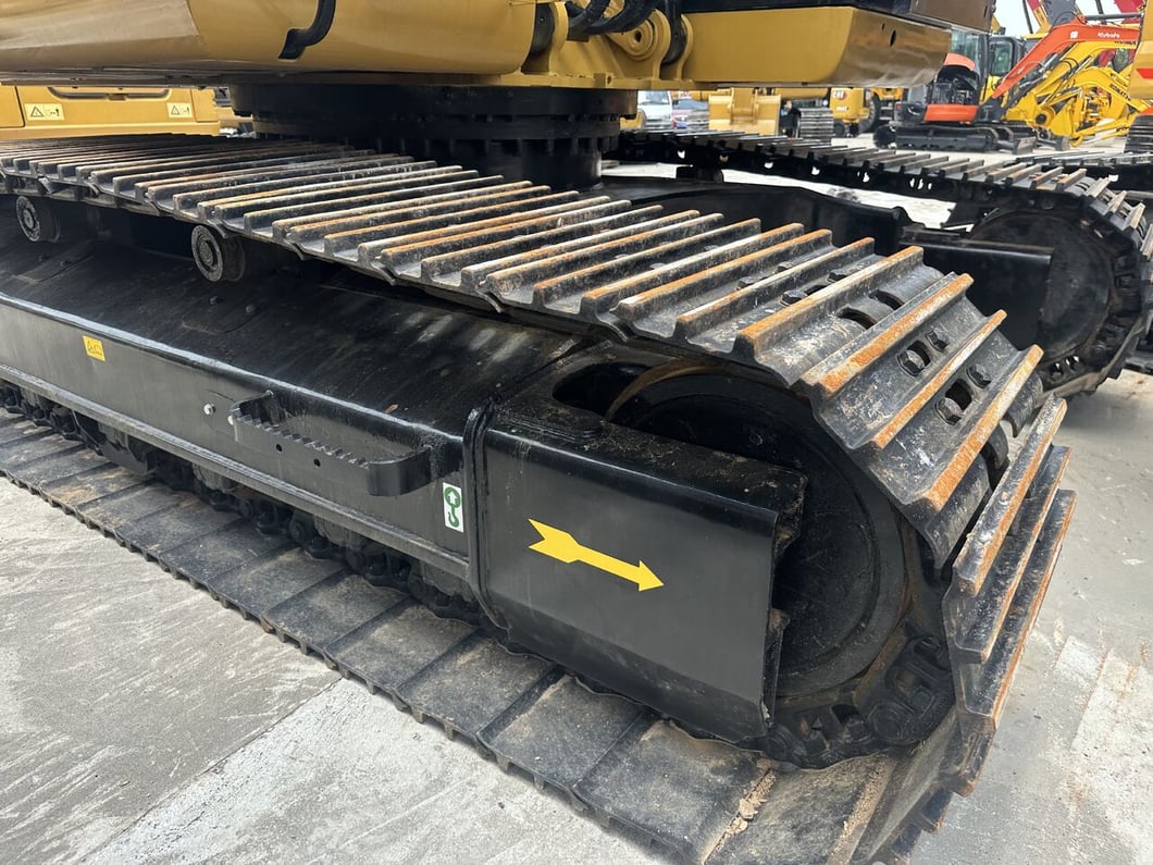 2022 Caterpillar 320D Crawler Excavator