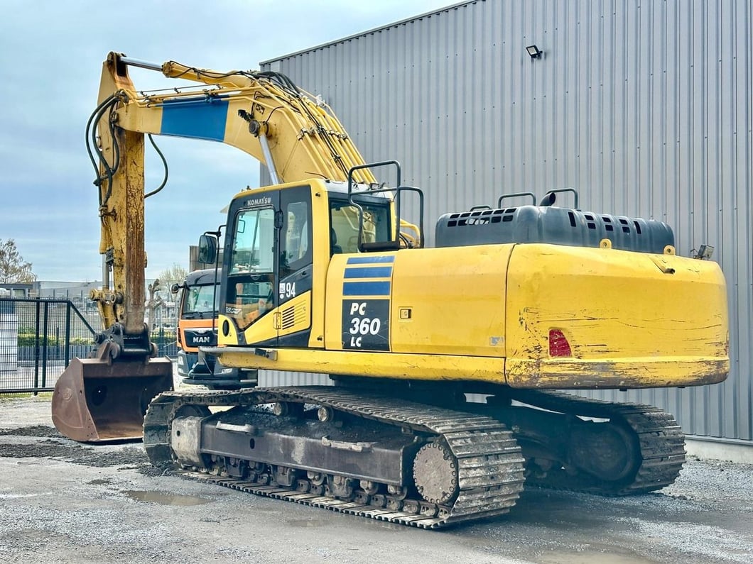 2015 Komatsu PC360LC-10 Crawler Excavator