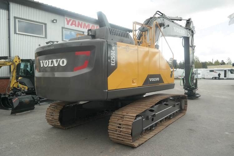 2015 Volvo EC250EL Crawler Excavator