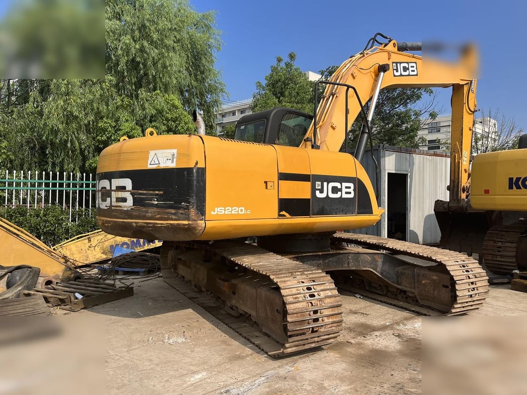 2020 JCB JS220LC Crawler Excavator