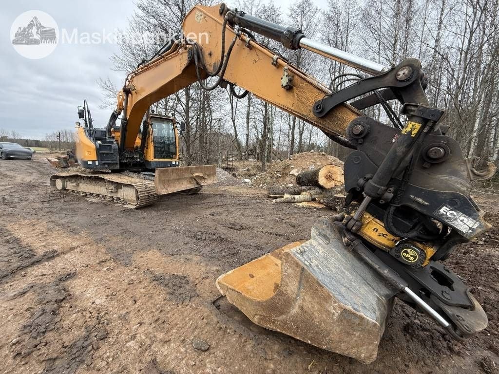 2017 Hyundai HX235 LCR Crawler Excavator