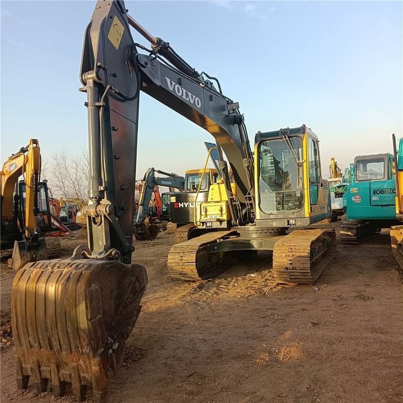2023 Volvo EC140B Crawler Excavator