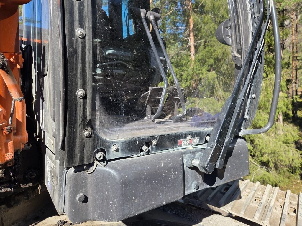 2023 Hitachi 300 LC Crawler Excavator