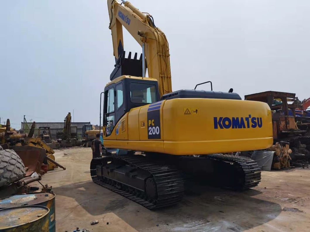 2013 Komatsu PC200 Crawler Excavator