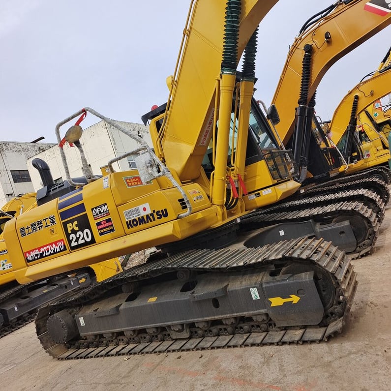 2024 Komatsu PC220-8 Crawler Excavator