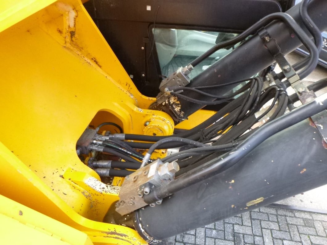 2010 JCB JS460LC Crawler Excavator