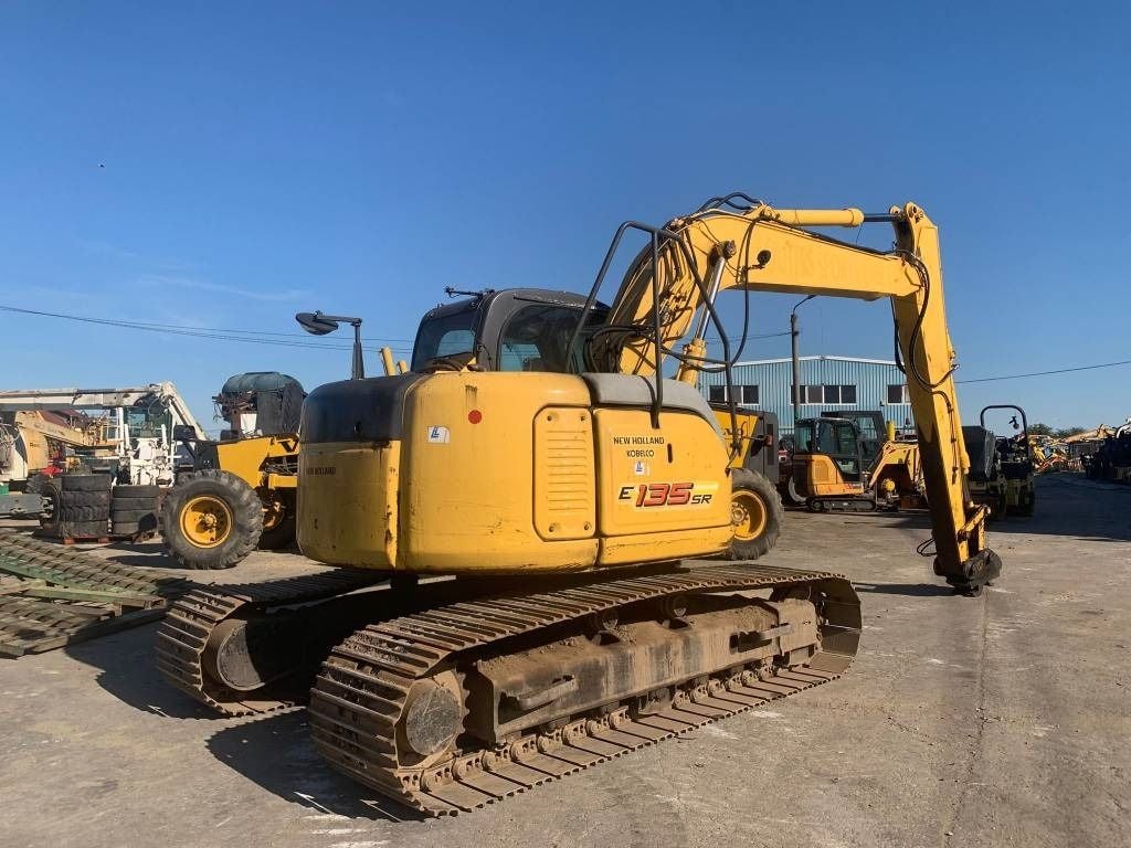 2006 New Holland E135SR Crawler Excavator