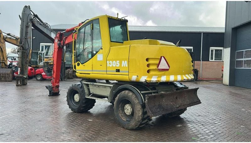 2004 Atlas 1305 Wheel Excavator