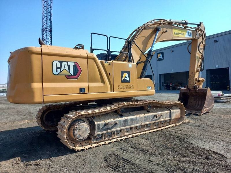 2022 Caterpillar 350 Crawler Excavator
