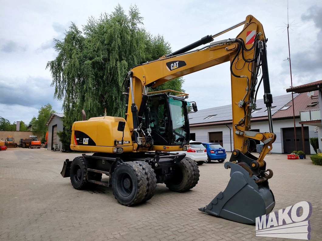 2016 Caterpillar M313D Wheel Excavator