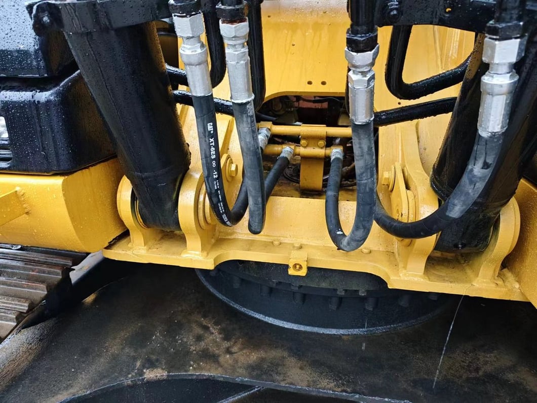 2019 Caterpillar 320D2 Crawler Excavator