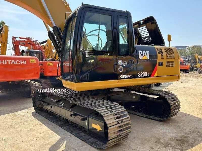 2015 Caterpillar 323DL Crawler Excavator