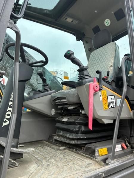 2016 Volvo EWR150E Wheel Excavator