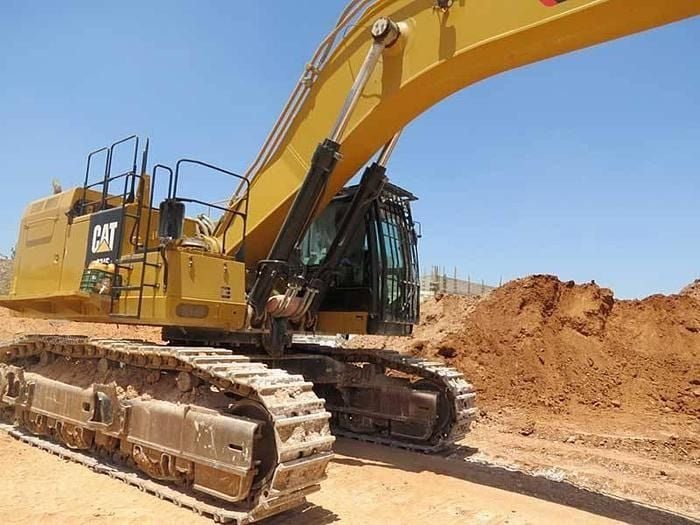2017 Caterpillar 374FL Crawler Excavator