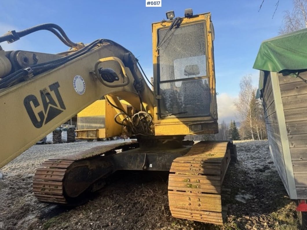 1993 Caterpillar 211BLC Crawler Excavator