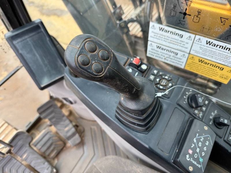Volvo EC300EL – Hammer Lines / Quick Coupler / Camera (2020)