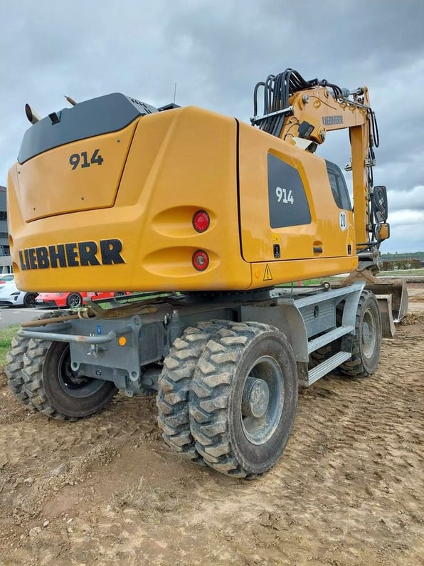 2023 Liebherr A914 LITRONIC G6.0-D Wheel Excavator