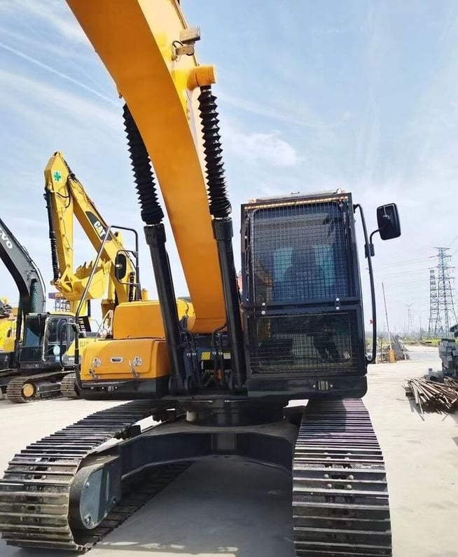 Hyundai R220-9S Crawler Excavator