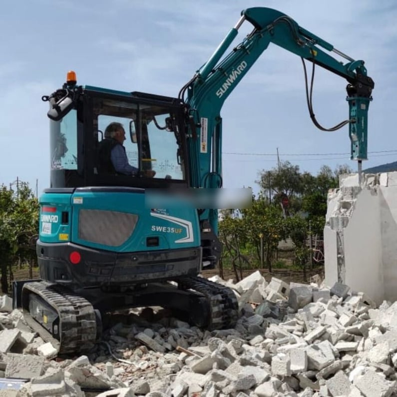 New Sunward SWE35UF Mini Excavator