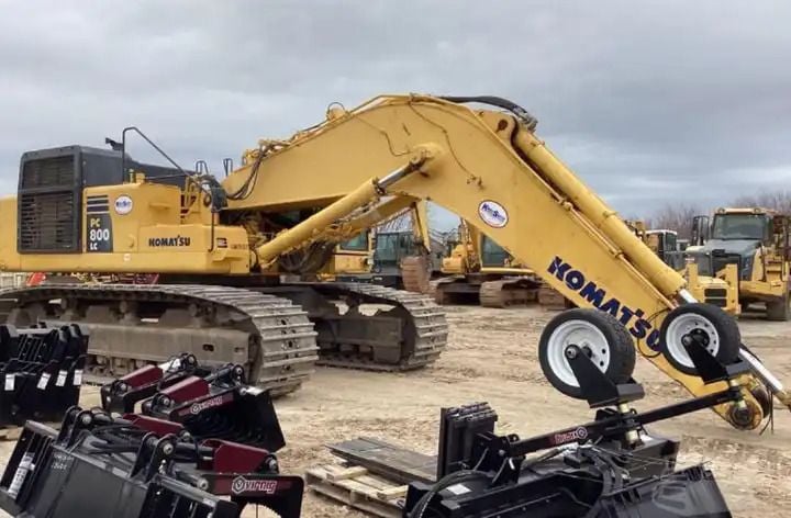 2020 Komatsu PC800 Crawler Excavator