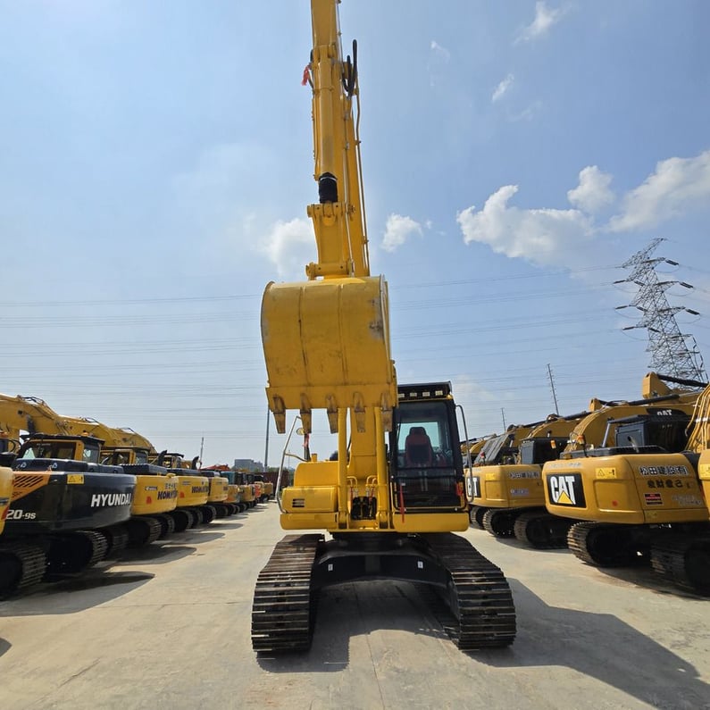 2024 Komatsu PC200-8 Crawler Excavator