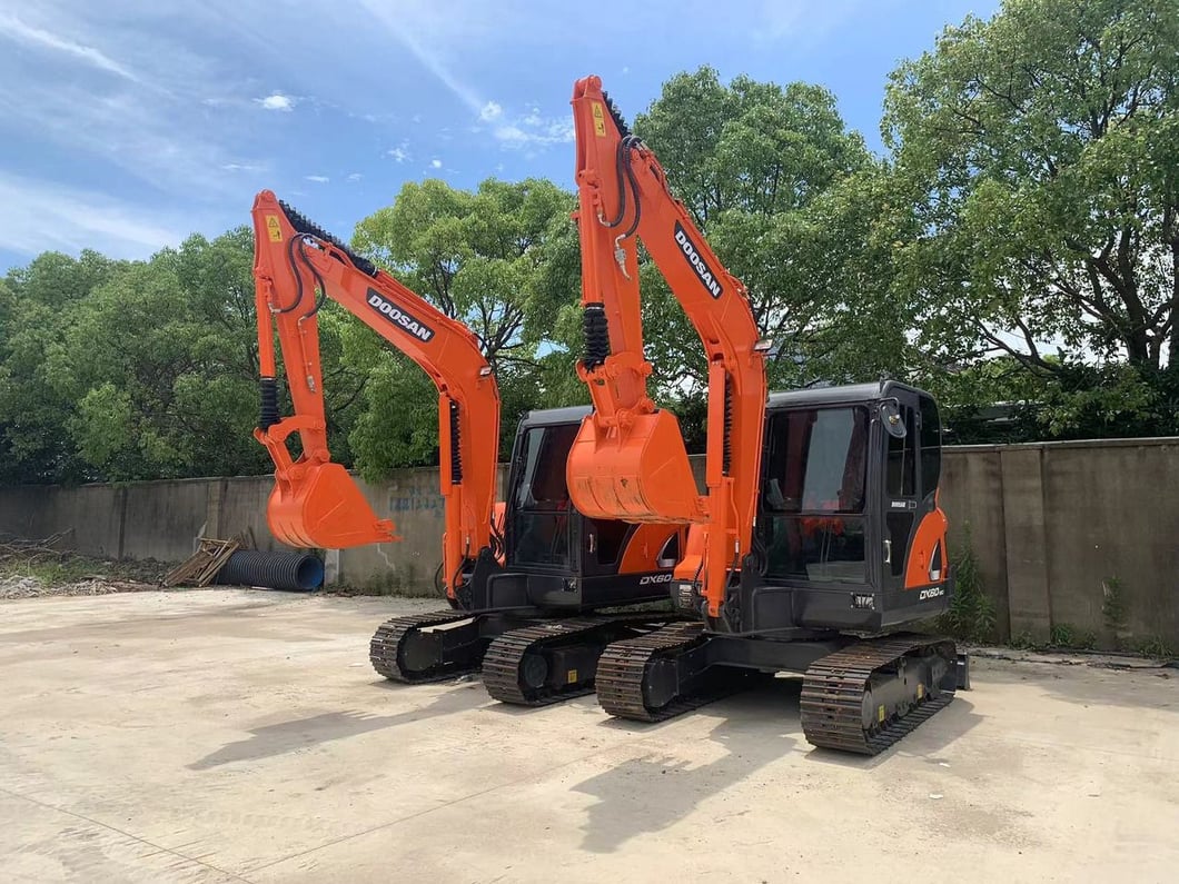 2022 Doosan DX60LC-9 Crawler Excavator