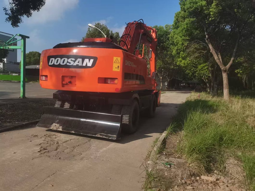 2021 Doosan DH210W-9C Wheel Excavator