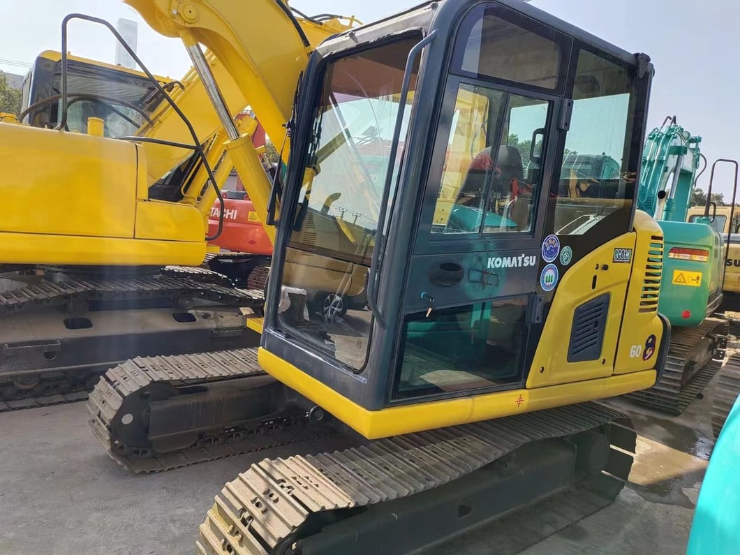 2022 Komatsu PC60-8 Mini Excavator