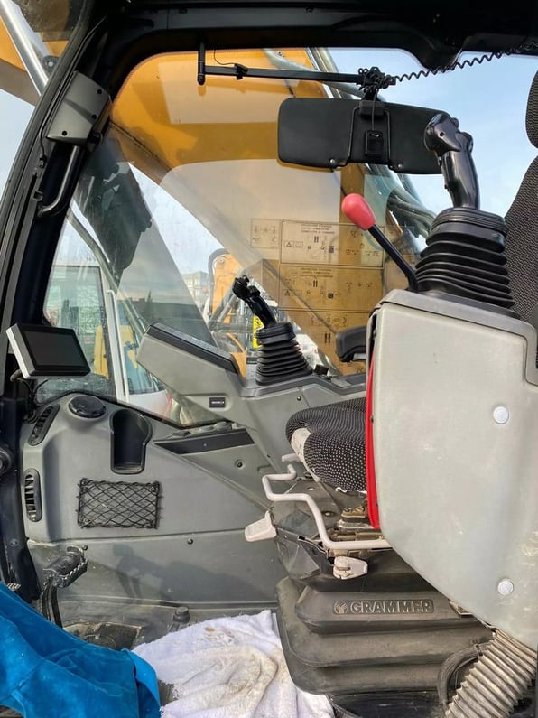2018 Liebherr R926 Crawler Excavator