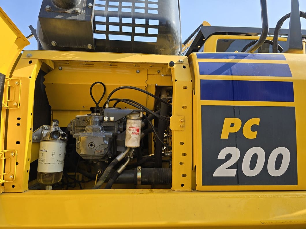 2024 Komatsu PC200-8 Crawler Excavator