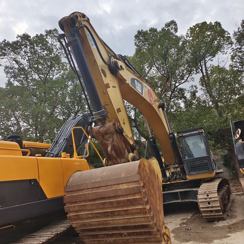 2023 Caterpillar 349D Crawler Excavator