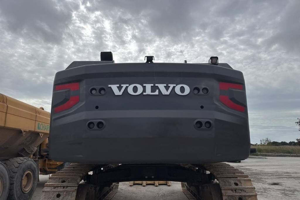 2018 Volvo EC750EL Crawler Excavator