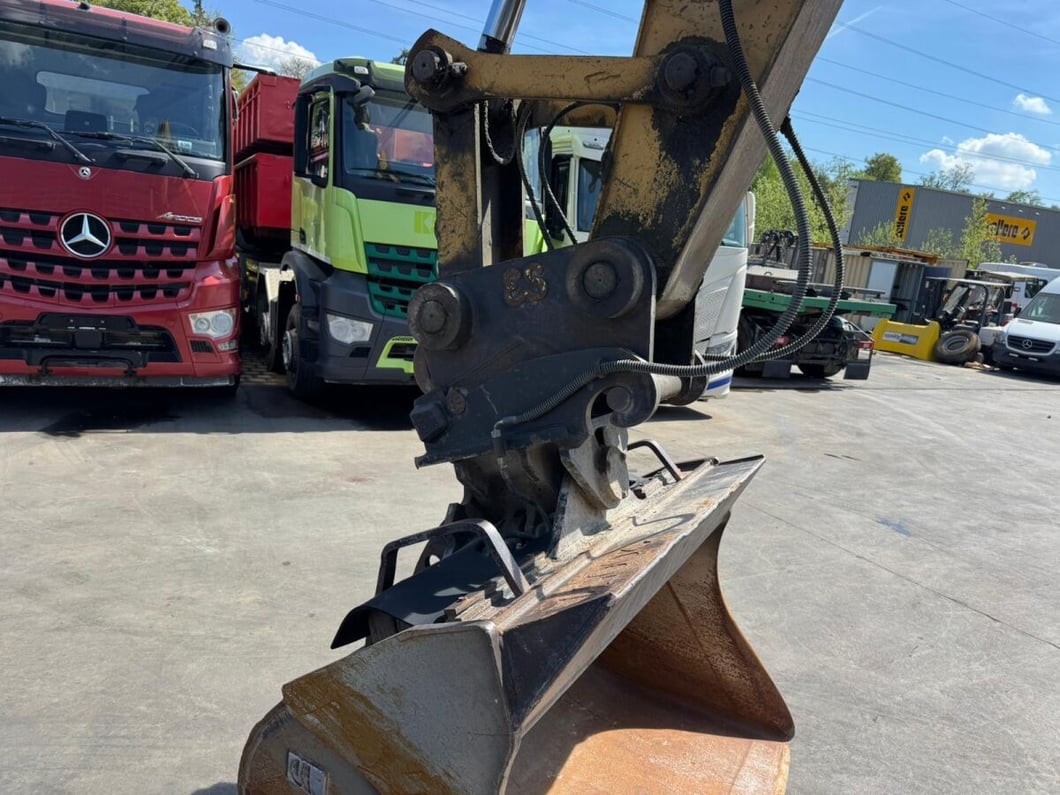 2011 Caterpillar 324D Crawler Excavator