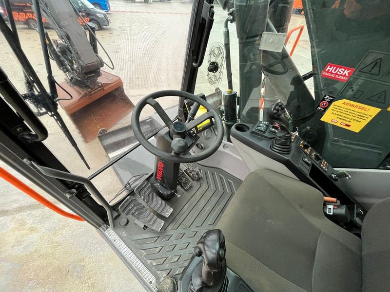 Volvo EWR 170 E Tiltrotator / AC / Central Lubrication (2022)