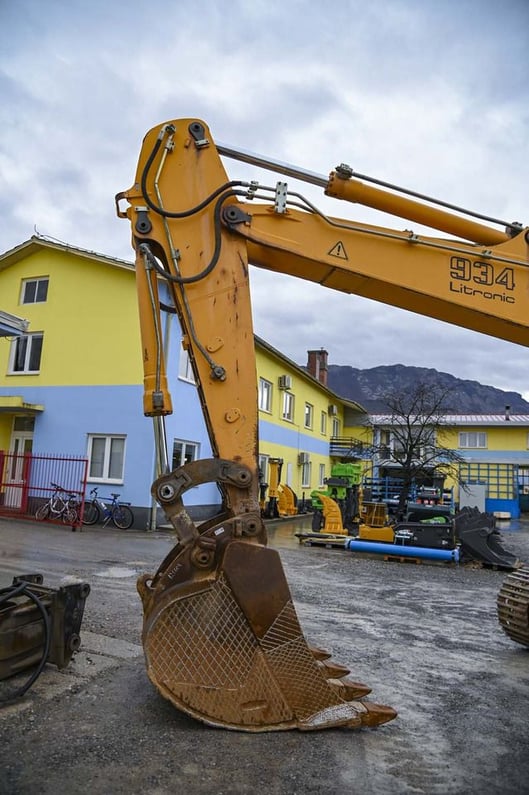 2004 Liebherr R934B HD-S Crawler Excavator